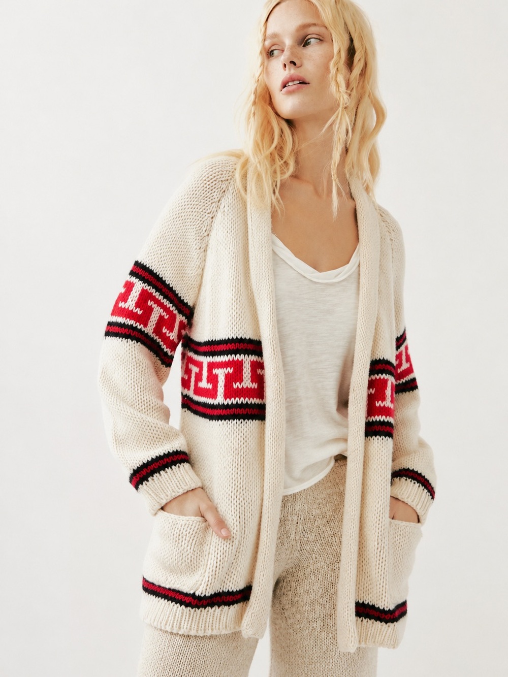 Chunky Hand-Knit Cream Red & Black Cardigan Sweater –  Medium